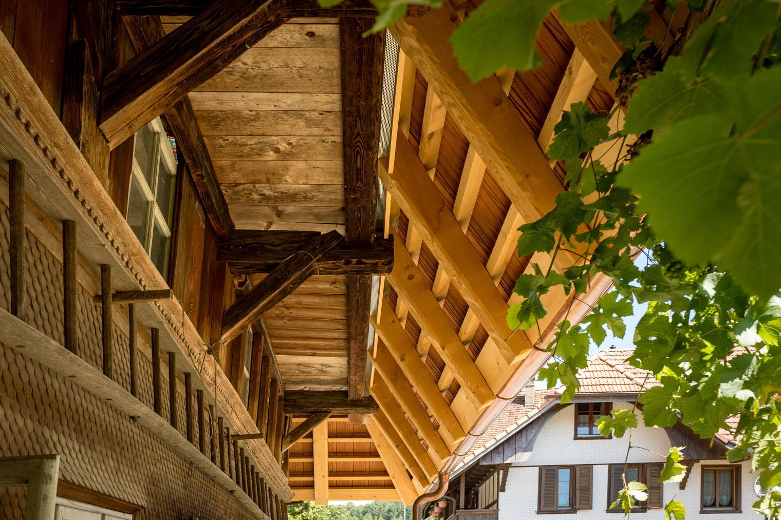 spaetiholzbau_bauernhausjacot__d4_2077-1520-1.33.jpg spaetiholzbau_bauernhausjacot__d4_2077-1520-1.33.jpg